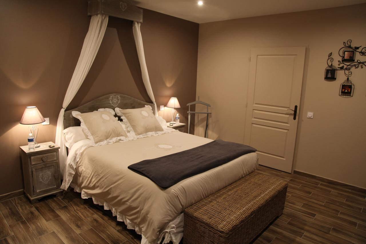 Le Miroir Des Etoiles Bed & Breakfast Pomport Cameră foto